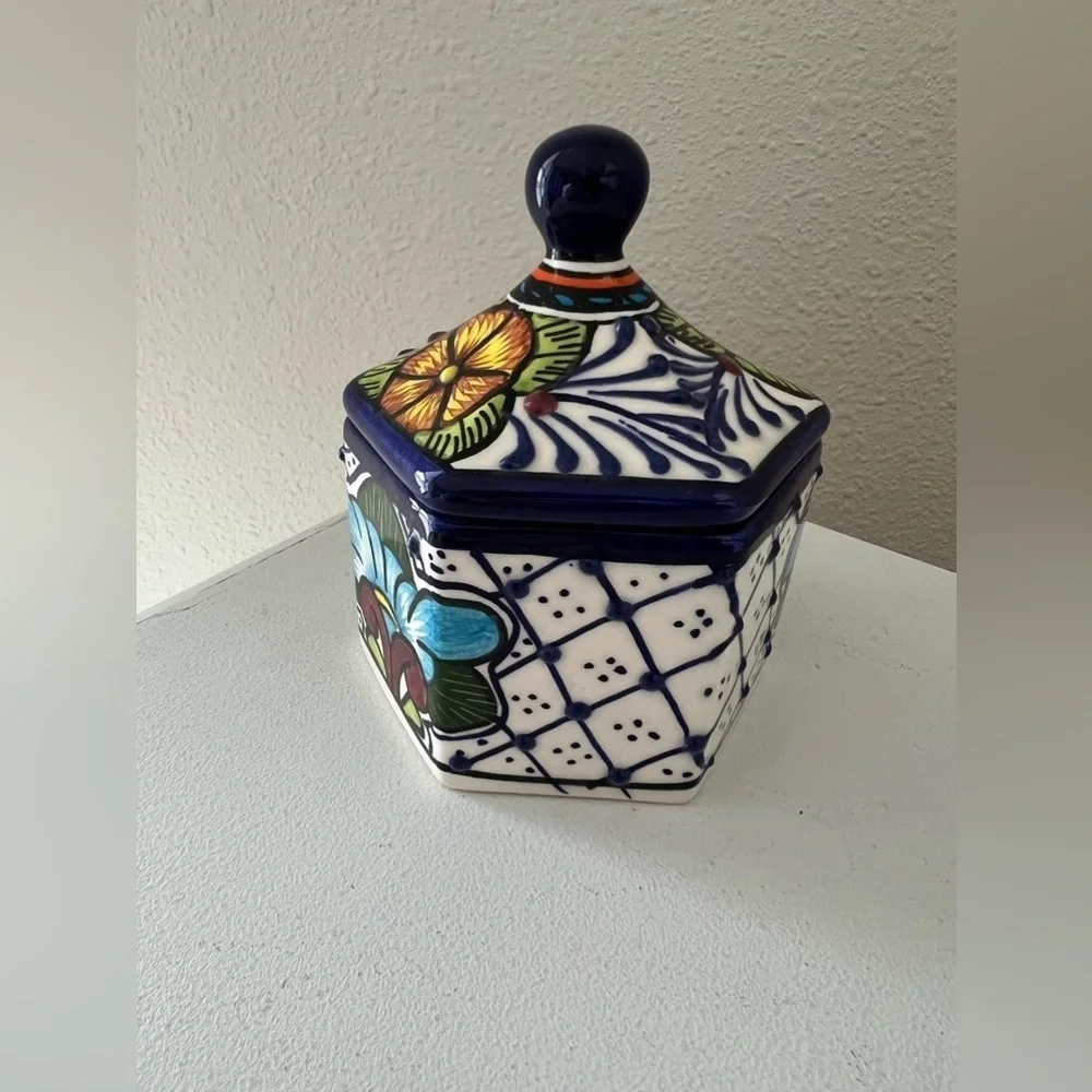 Talavera Mexican Art Pottery Lidded Ceramic Jewelry Trinket Box Alba Mexico - Picture 2 of 11